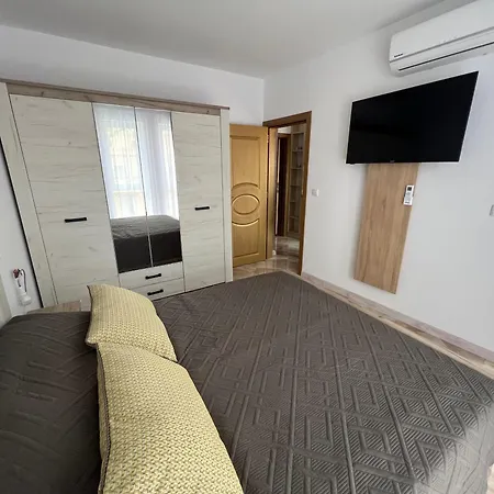 Aphrodite Park Slăntjev Brjag